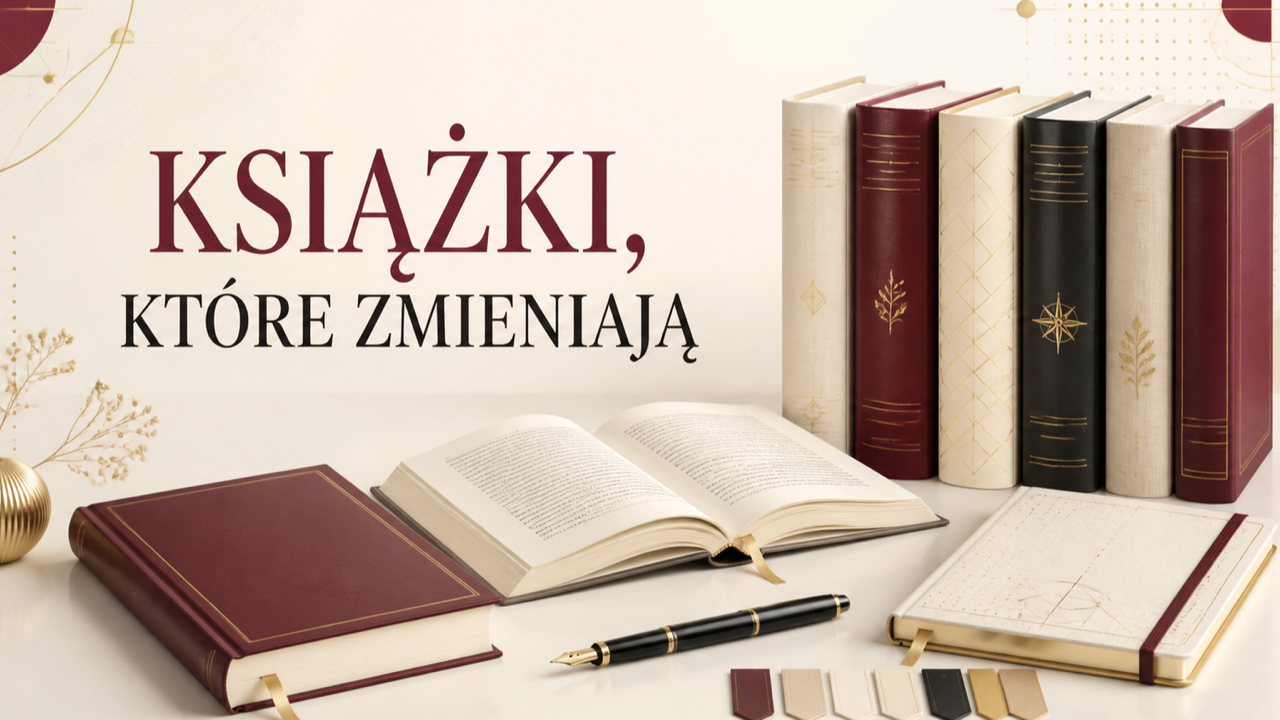 Sześć książek, notes i pióro na jasnym tle z napisem „Książki, które zmieniają”